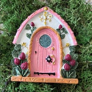 Fairy Garden Forest Pink Door cottagecore planter garden Pixie Cabin terrarium‎